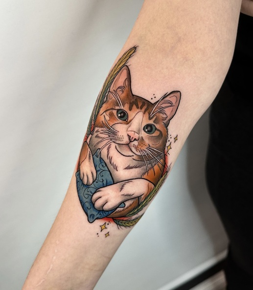 Tatuaż neotradycyjny — kot
